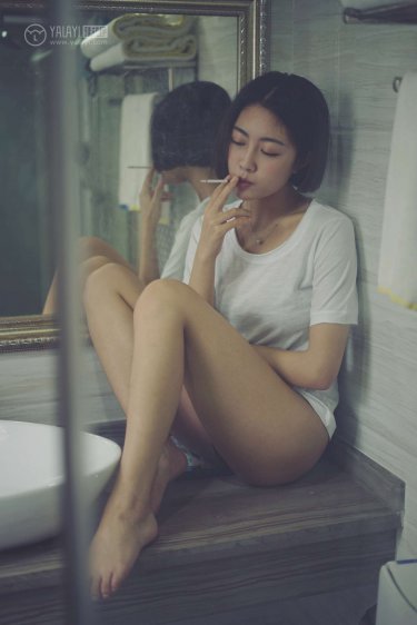铜雀锁金钗